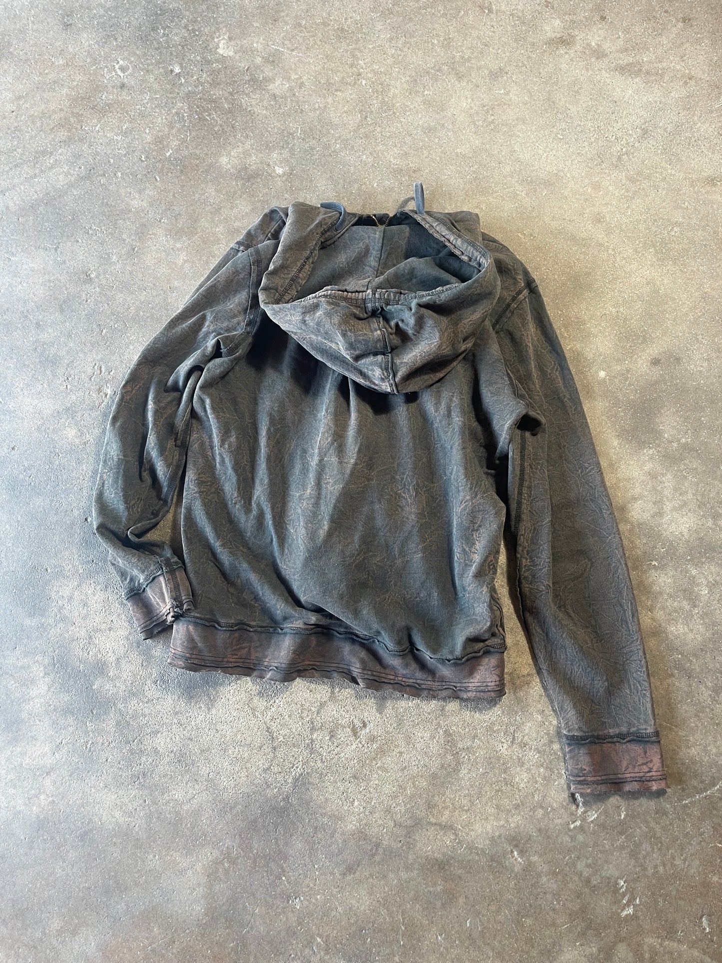 Brown 40 Thieves Zip Up Medium