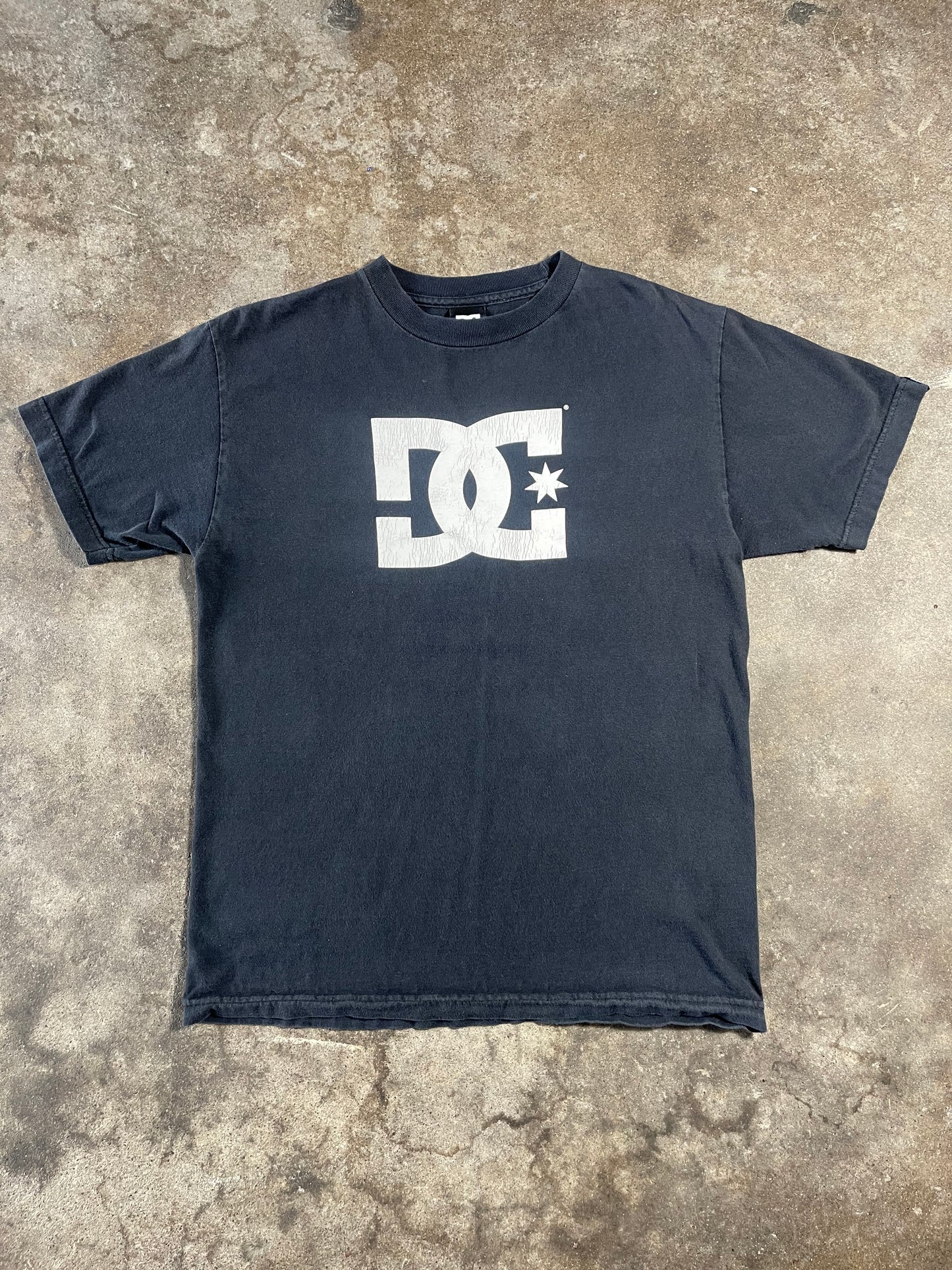 Black Classic DC Shirt Medium