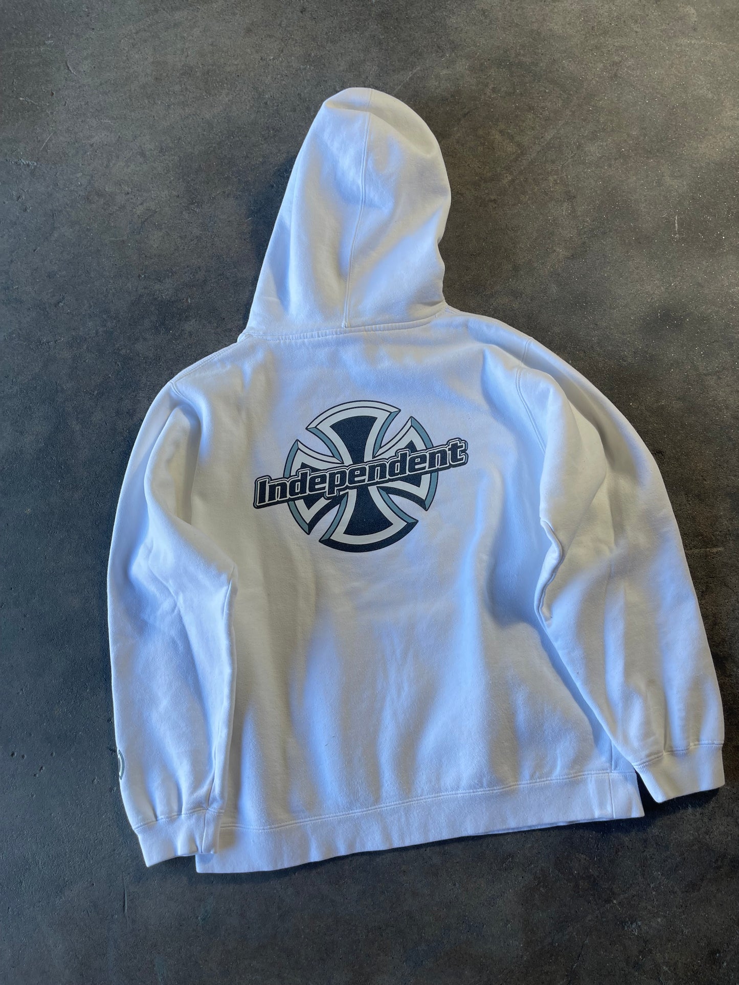 00’s White Independent Hoodie Small