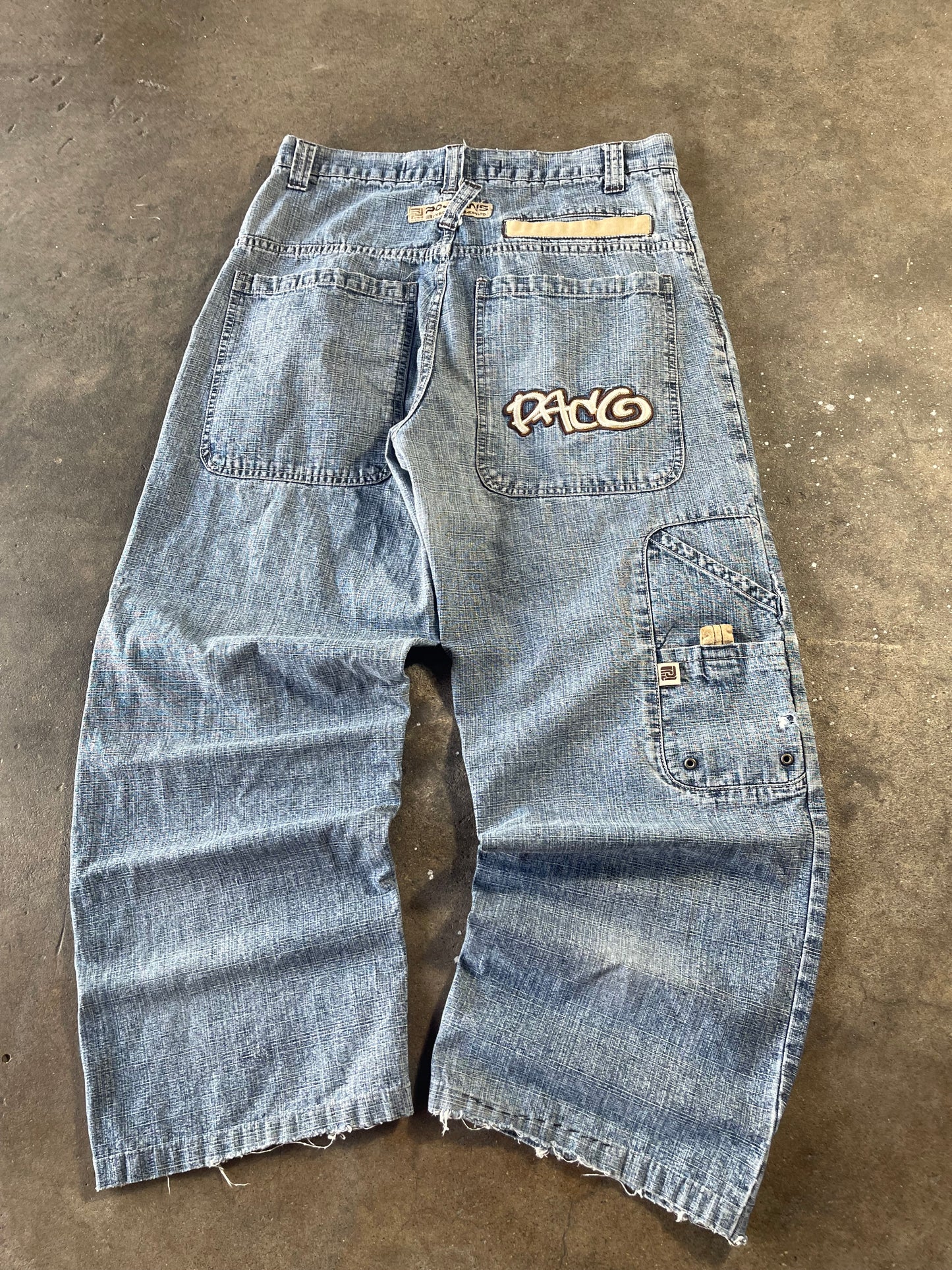 Vintage Paco Embroidered Jeans 34x28