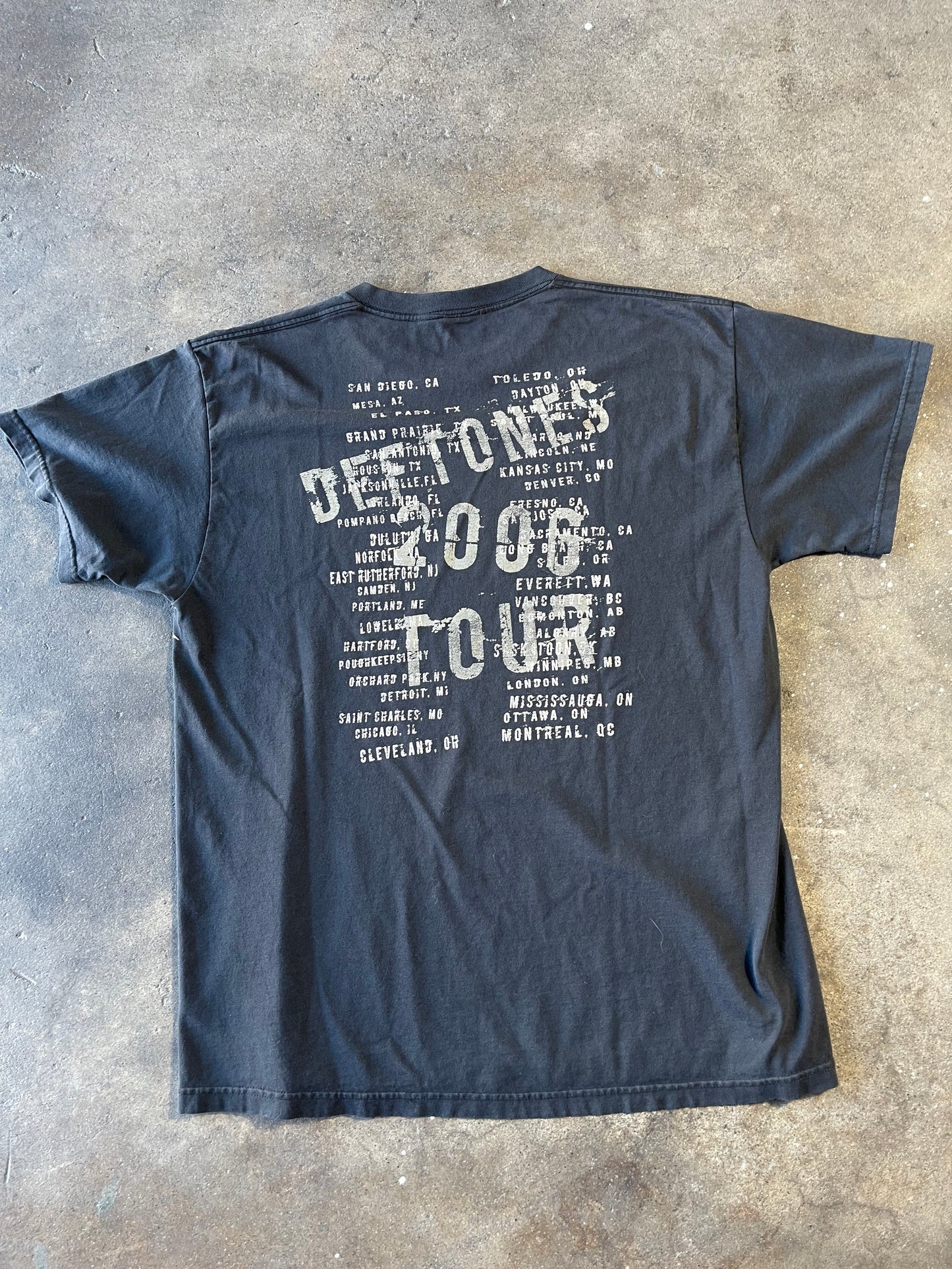 00’s Deftones Tour Shirt Large