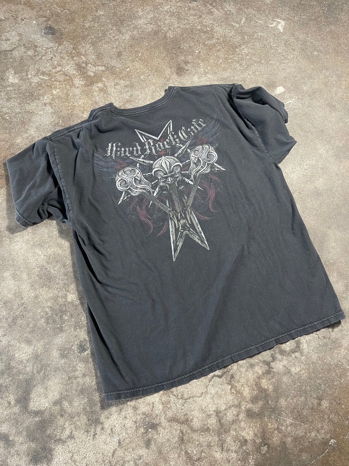 Black Crossed Hard Rock Tee XL