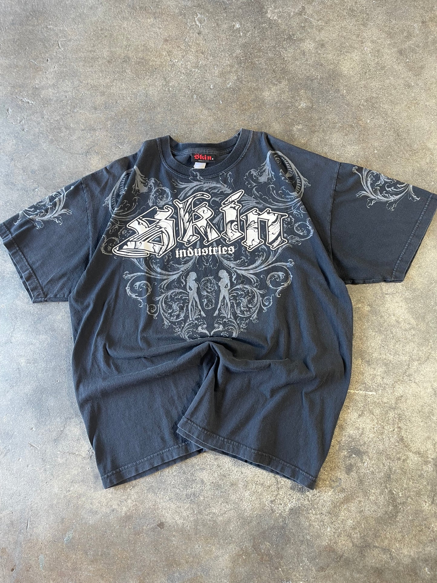 00’s Black Skin Industries Shirt XL