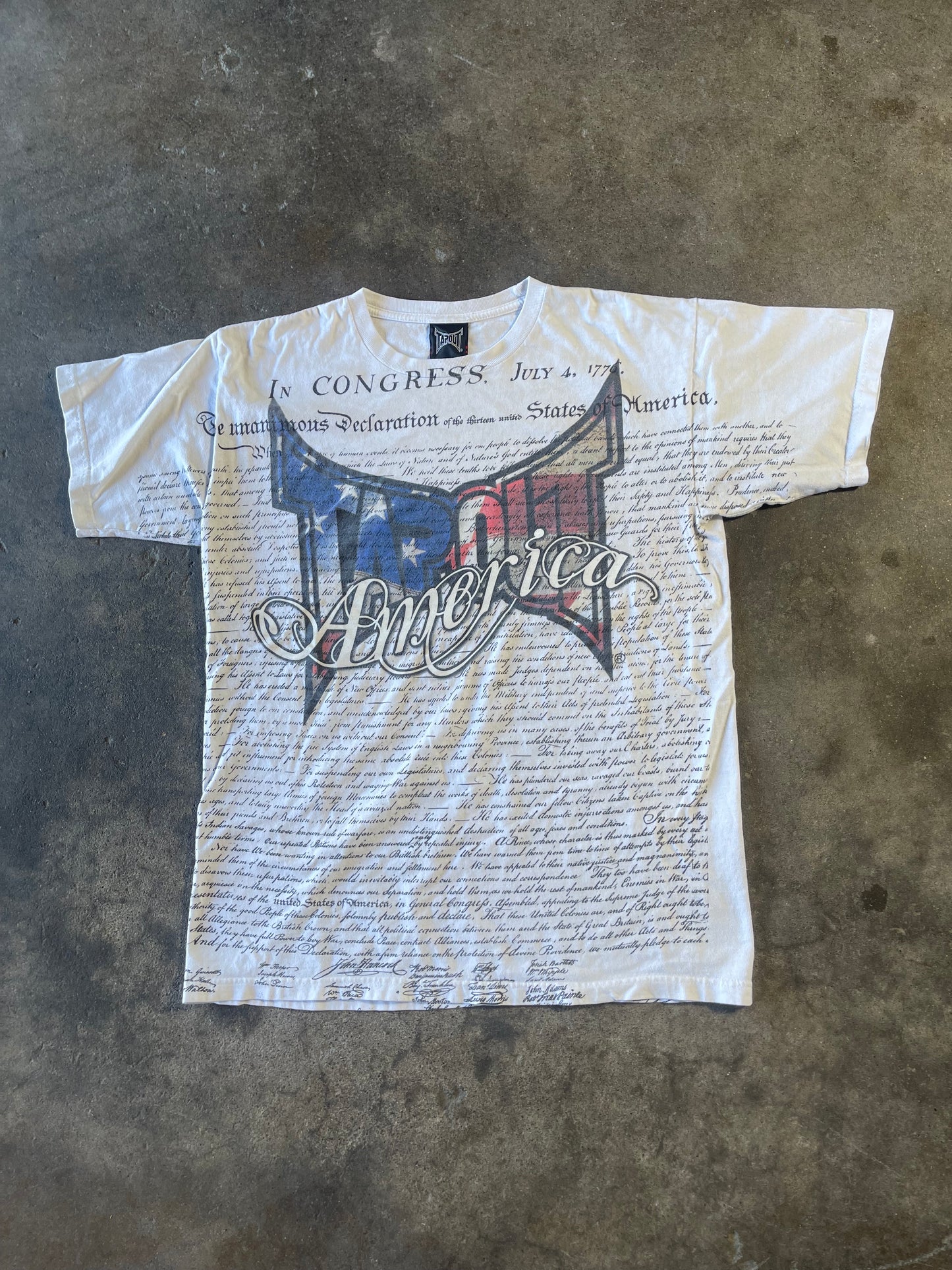 White USA Tapout Shirt Medium