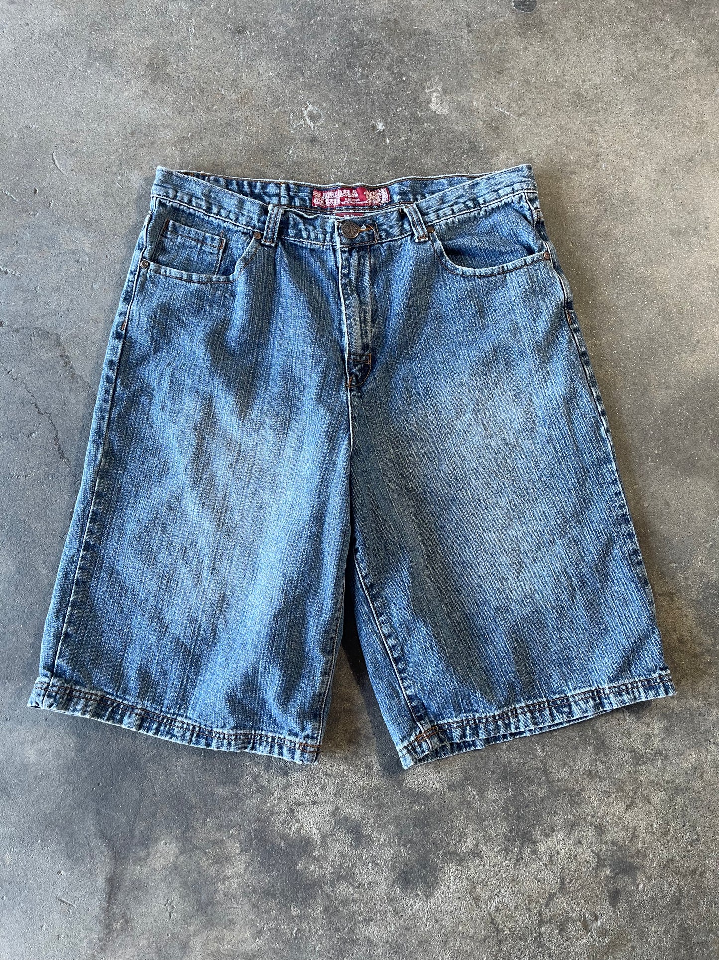 Washed Big Baggy Embroidery Jorts 38