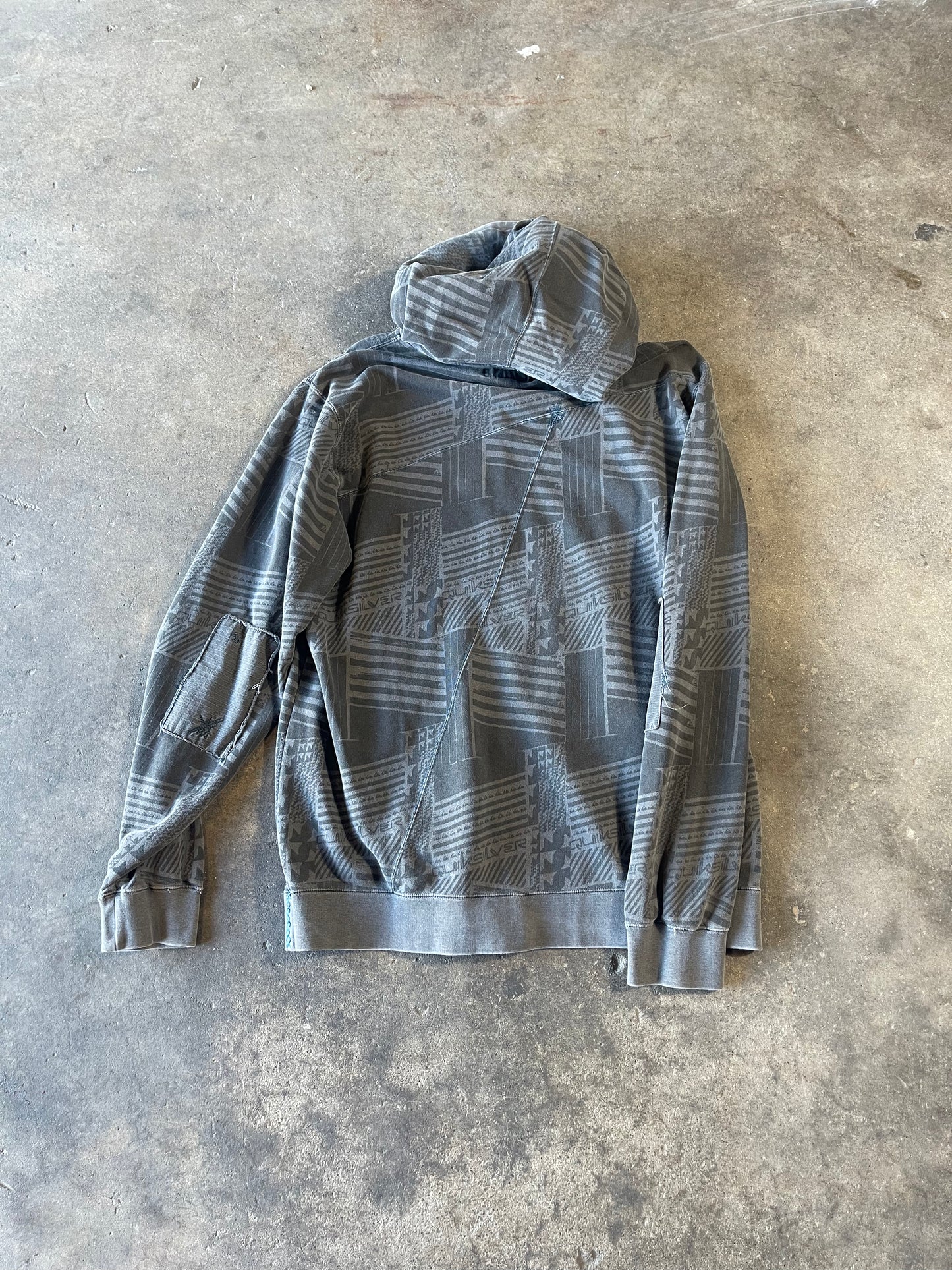 Quicksilver Zip Up Hoodie XL