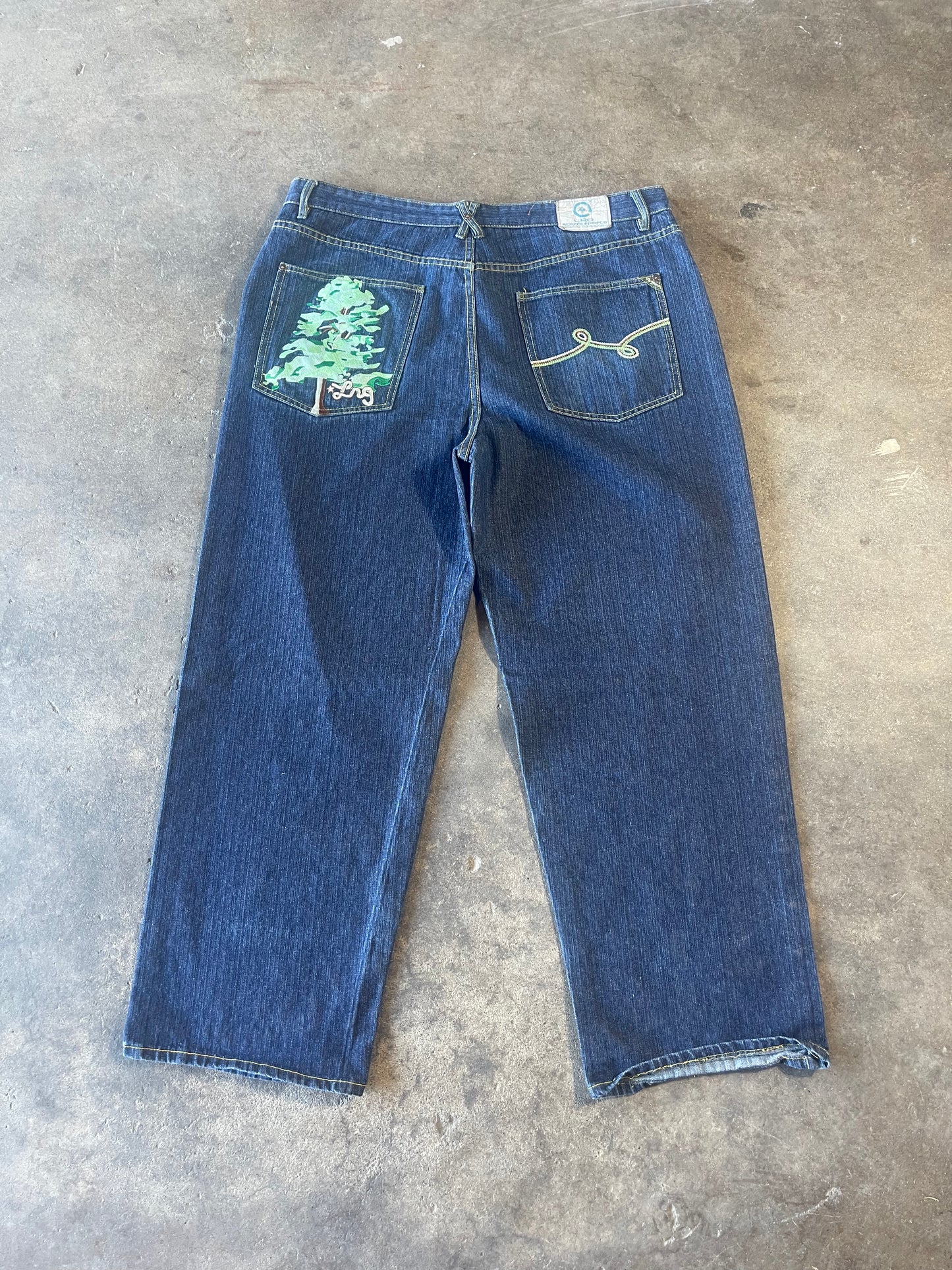 Baggy Embroidered LRG Jeans 42x32