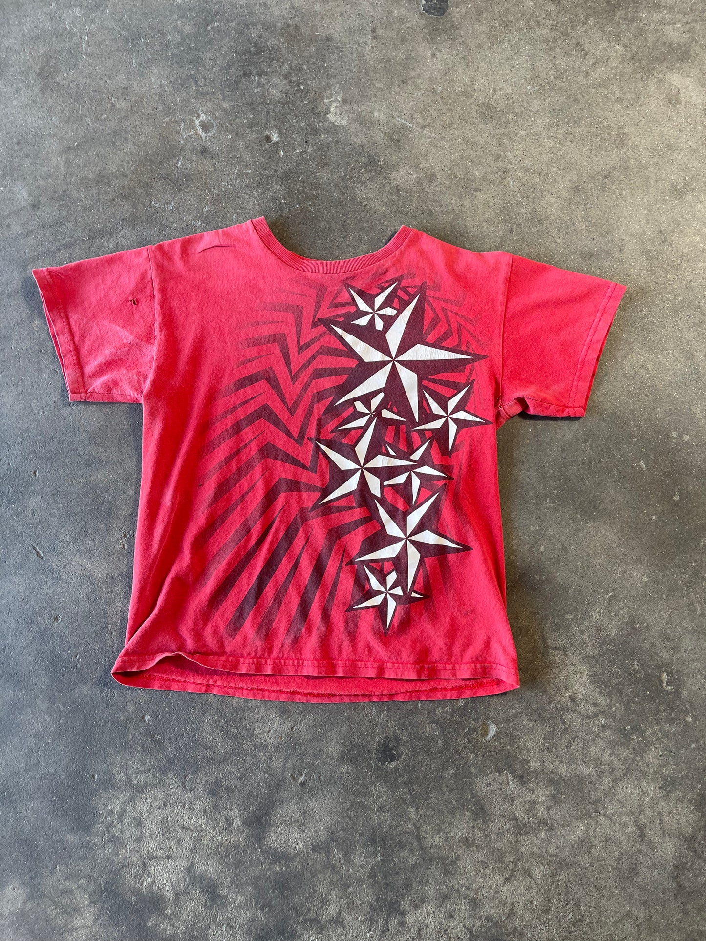 Red Faded Stars Extra Small Distressed